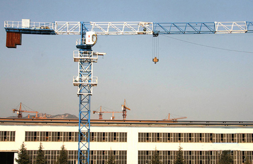 78_貴州品牌塔機(jī)租賃,預(yù)約半個(gè)小時(shí)內(nèi)抵達(dá)_貴州深海鄰機(jī).