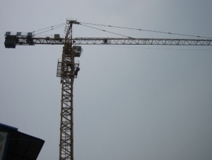 塔機(jī)租賃中的塑料托盤精確管理與維護(hù)策略